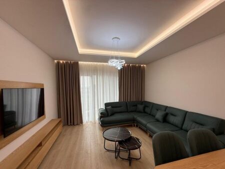 Apartament 1+1 për shitje tek Zogu i Zi, Tiranë !