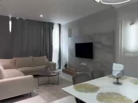 Shitet apartament 2+1+2  Lake View, Liqeni Artificial