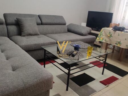 JEPET APARTAMENT 2+1+BLK ME QIRA TEK RRUGA E DURRESIT 60.000 LEKE