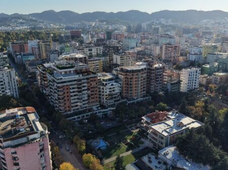 OPPORTUNITY THAT DOES NOT COME TWICE IN THE MARKET BUILDING + PROPERTY FOR SALE IN BLLOK