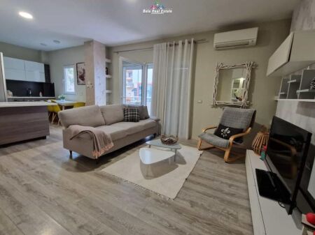 Apartament Ne Shitje 2+1 Tek Kodra e Diellit ( ID B120858) Tirane