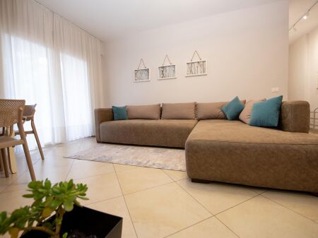 Apartment 1+1 for sale Uji ftohte Vlore te Kalaja