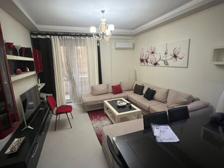  Apartament 2+1 për Qira – Rruga Hamdi Sina, Liqeni i Thatë