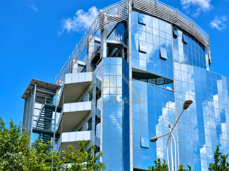Edificio Commerciale in Vendita – Via Dritan Hoxha, Tirana