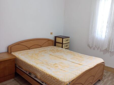 APPARTAMENTO 1+1. 33000 LEKE. EX CAMPO DI AVIAZIONE