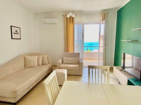 Appartamento disponibile 1+1 con vista mare Vlora