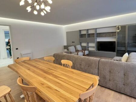 Villa su 3 Piani in Vendita – Secret Garden Residence 