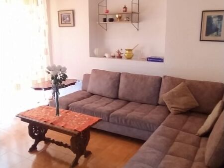 Jepet me qira apartament 2+1+1
