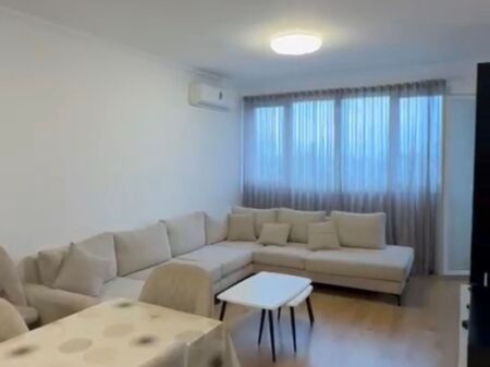 Apartament 2+1 me qira tek Golden Park Rezidenc