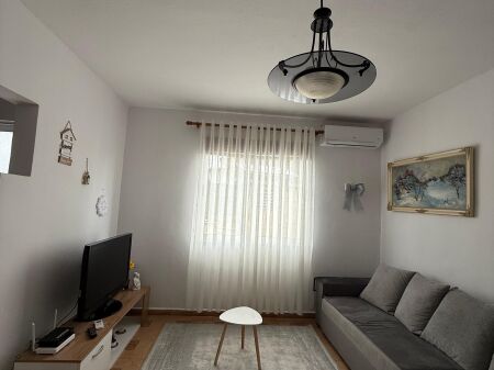 Ali Demi, rents out 1+1 apartment near Ali Demi school