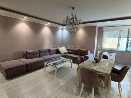 SHESIM APARTAMENT 3+1+2 NE KOMUNEN E PARISIT!!! 360,000 €