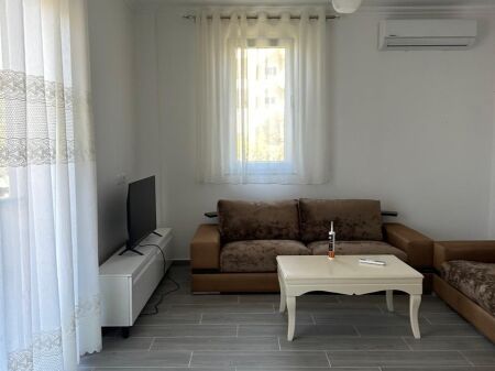 Apartament 2+1+ne kombinat Cdo gje e re 400€