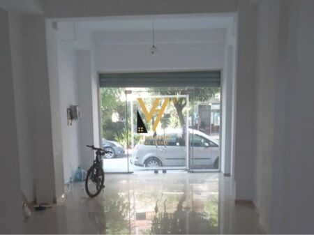 JEPET DYQAN 30 M2 ME QERA TE INXHINIERIA E NDERTIMIT 50.000 LEKE
