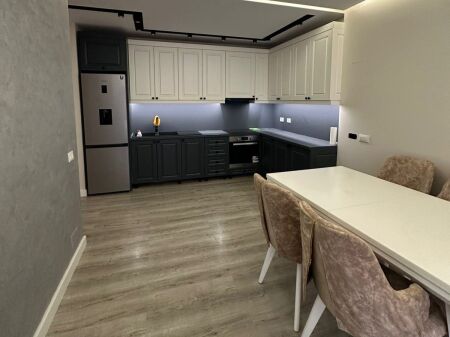  SHITET APARTAMENT 3+1+2 | Astir