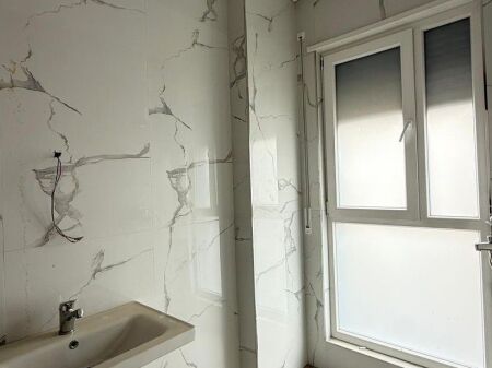  Shitet Apartament 2+1+2, Don Bosko