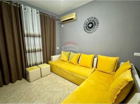 Apartament - Për Shitje - Rruga Loni Ligori, Tiranë