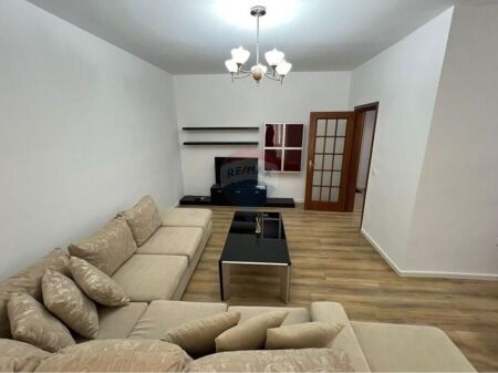 Apartament 2+1 PER SHITJE M.SHYRI