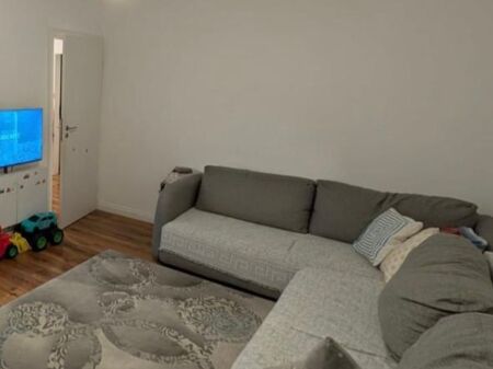 Shitet apartament 2+1 Ish Parku