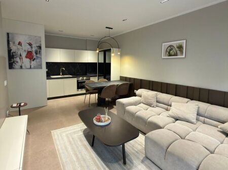 Apartsment 1+1 pluw post parkimi te Green City