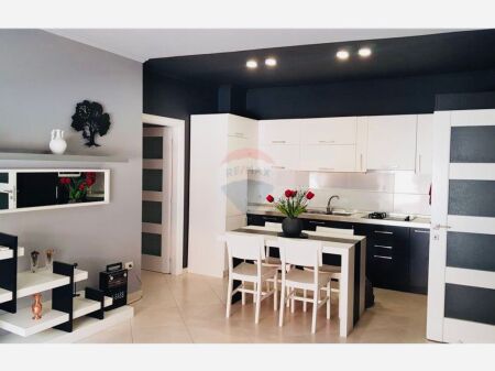 Apartament 2+1+2 Liqeni i Thate
