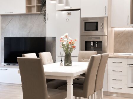 Apartament 2+1 me qira  post parkim Bulevardi i Ri