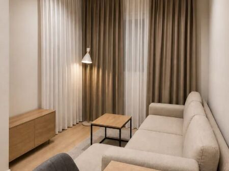 Shitet Apartament 1+1