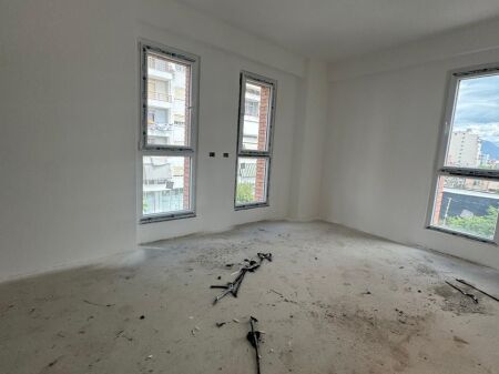APARTAMENT 2+1+2 PËR SHITJE NE ASTIR TE AOS CONSTRUCTION!