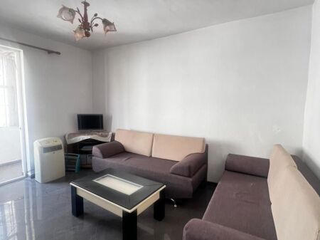 AFFITTASI APPARTAMENTO 1+1 VICINO ALLA SCUOLA QEMAL MICI, DURRES