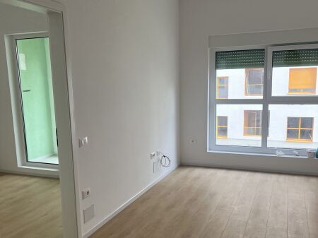 Affitto | Apartament 1 + 1 | Ali Demi | 300 €/mese