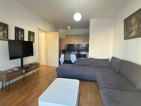 SHITET APARTAMENT 2+1+2 tek Bulevardi Migjeni