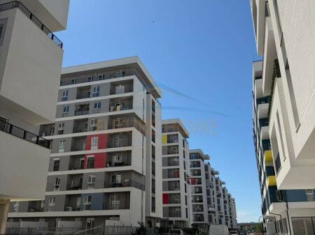 Shitet apartament 1+1 Univers City