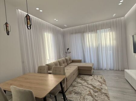 APARTAMENT ME QERA 1+1 RRUGA SIRI KODRA 60.000 LEKE FH-73402