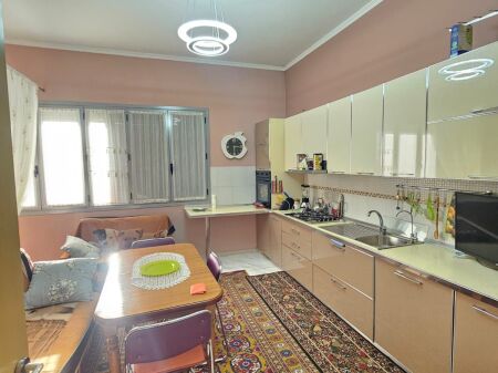 AFFITTASI SUPER APPARTAMENTO 3+1 A SHIJAK