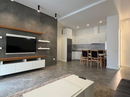 Apartament me qira 2+1+2+post parkimi në Delijorgj