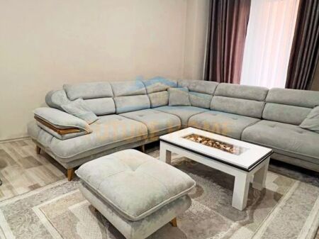 Shitet, Apartament 2+1+2+Post Parkimi, Kompleksi Jolla, Unaza e Re.