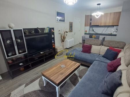 APARTAMENT ME QIRA 1+1 XHAMLLIKU 55.000 LEKE