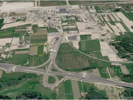 Vendita terreno vicino all'Aeroporto Internazionale di Tirana 1.230.000 €
