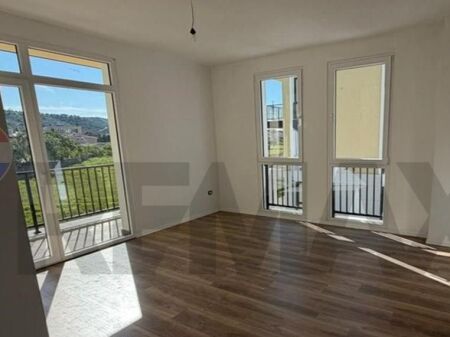 Appartamento 2+1 - In Vendita - Sauk Vecchio, Tirana!! ID: 530581012-17