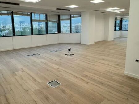 UFFICIO IN AFFITTO 230 M2 CENTRO 510.000 LEKE  FH-73653