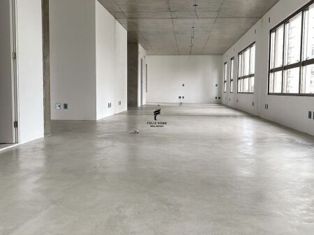 UFFICIO IN AFFITTO 170 M2 COMUNE DI PARIGI 400.000 LEKE FH-73687