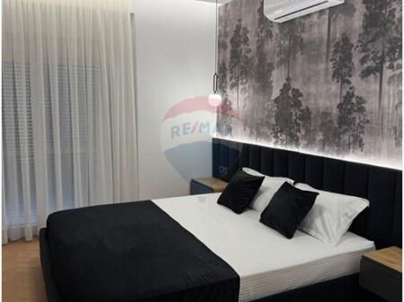 Apartament 1+1 me qira, Prane Liqenit