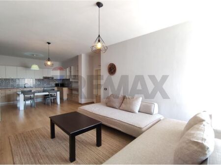 Apartament - Për Shitje - Rruga Bill Klinton, Tiranë(ID: 530201003-705)