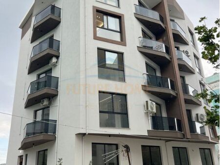 For sale, Apartment 1+1, Mali i Robit, Golem