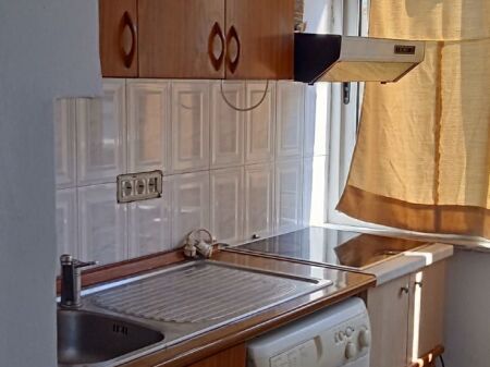 Rent | Garsoniere | Bulevardi Zogu i Parë | 350 €/month