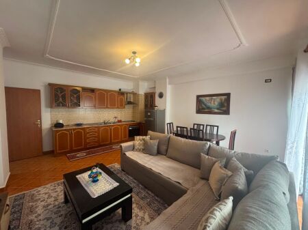 SHITET APARTAMENT 2+1 YZBERISHT , PRANE NELA 6