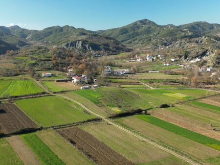 Terreno in vendita a Baldushk