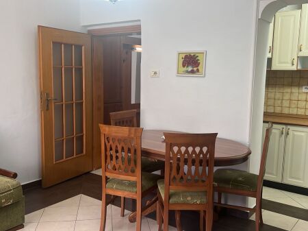 Appartamento 1+1 in affitto Via Kavajes, vicino a "Arlis" 500 €