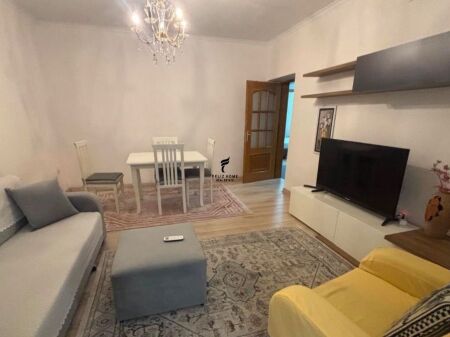 APARTAMENT ME QERA 3+1 MYSLYM SHYRI 80.000 LEKE FH-74057