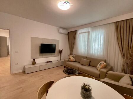 Appartamento In Affitto 2+1 in Via Kavaja (ID B2201849) Tirana