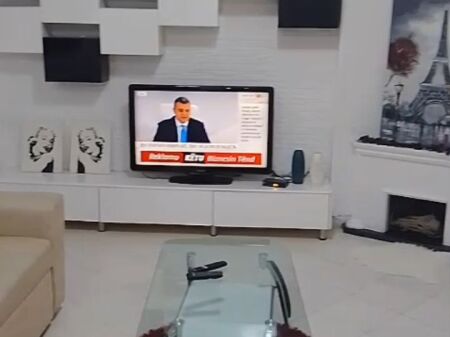  In Affitto | Appartamento 2+1 in affitto  In Via Transballkanike, di fronte a Best Seller – Vlorë